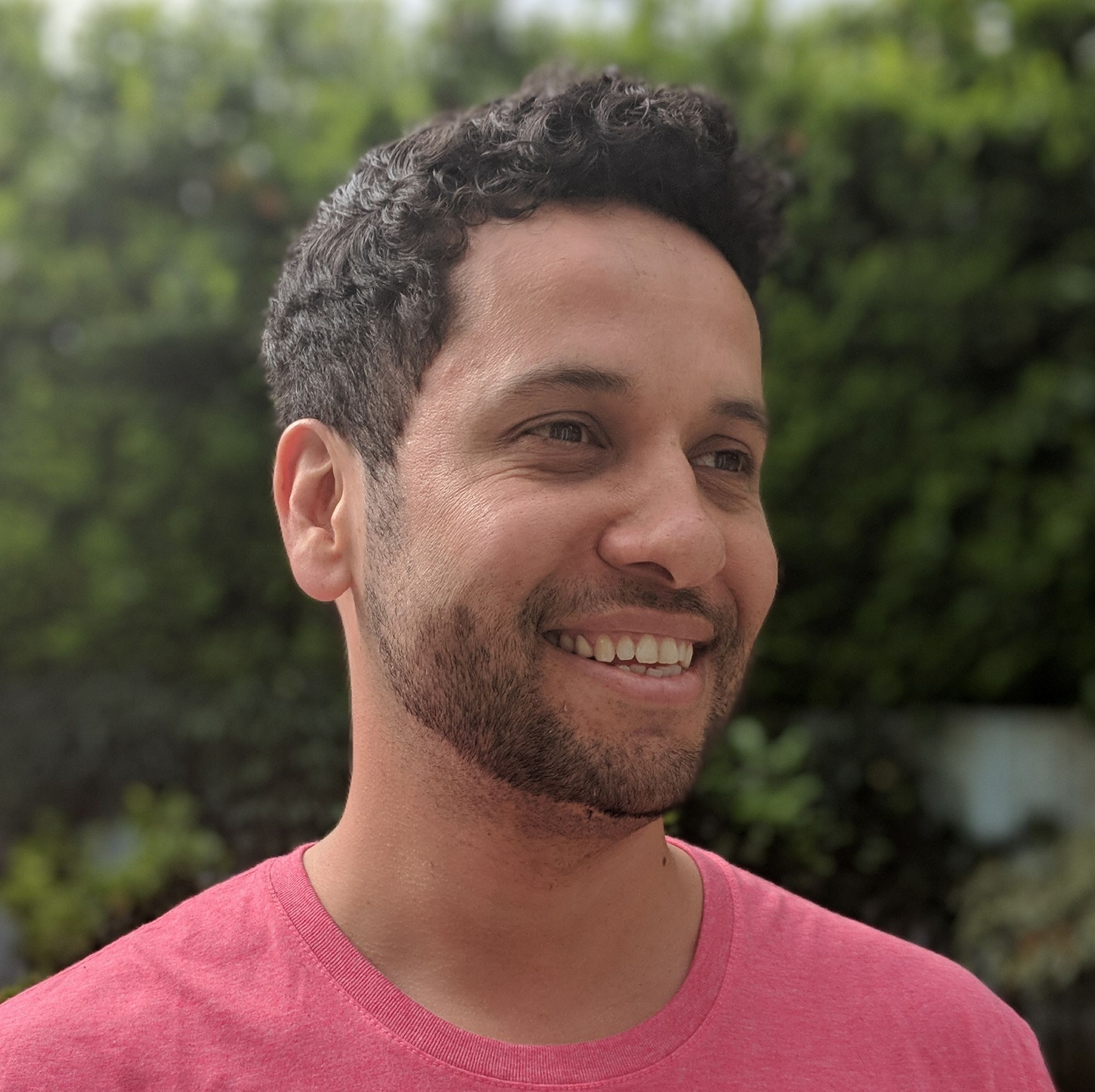 Carlos Castillo sculptor