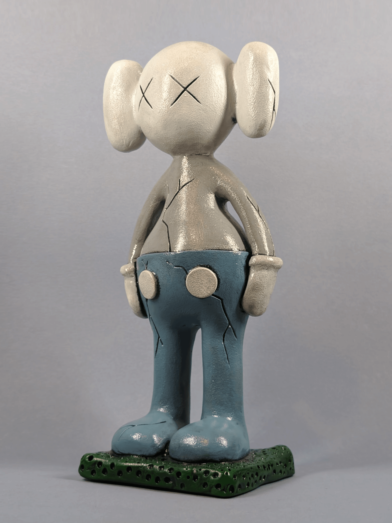 KAWS-004