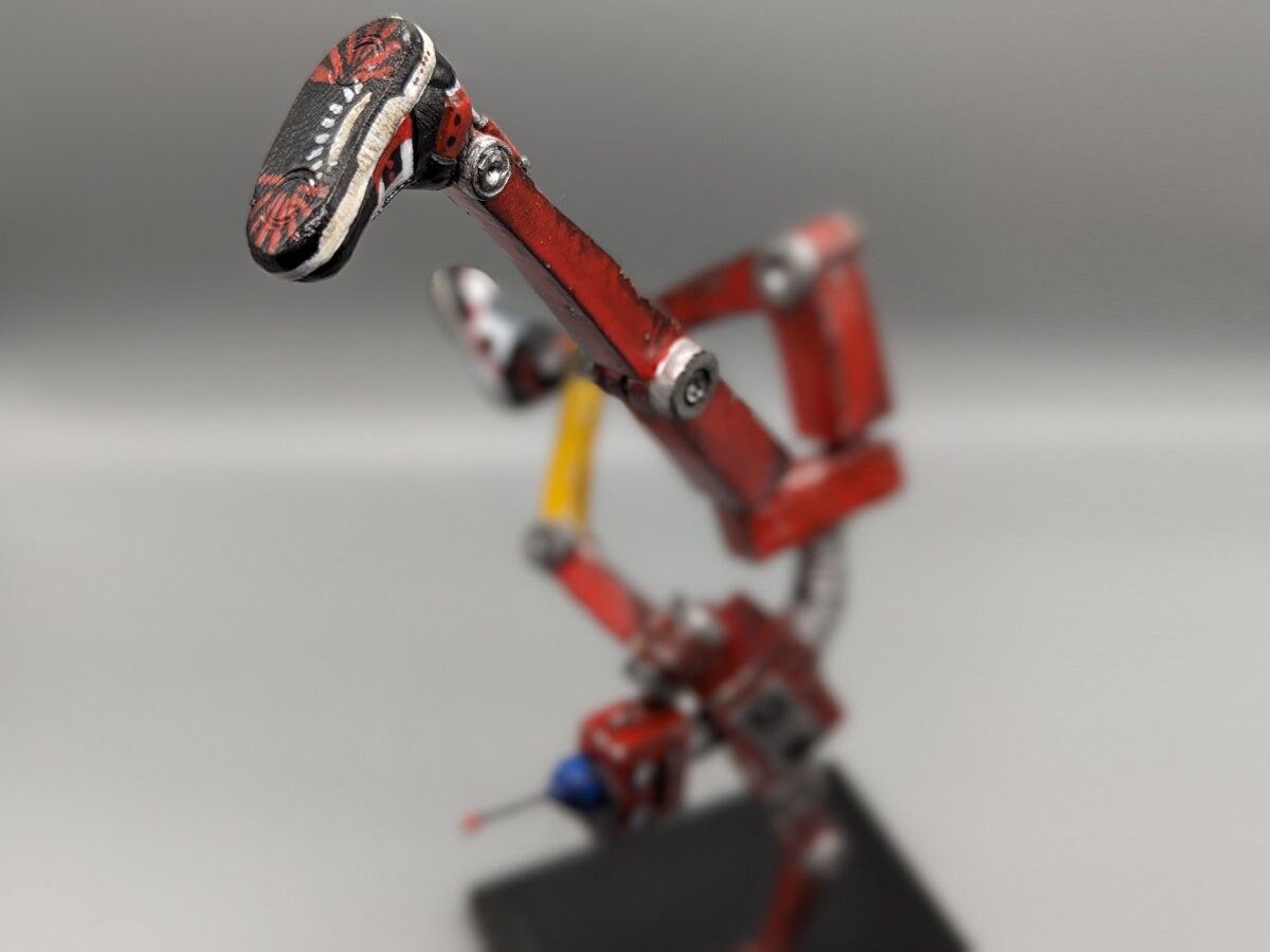 retrobot-groove-dancing-robot-statue-sculpture-8