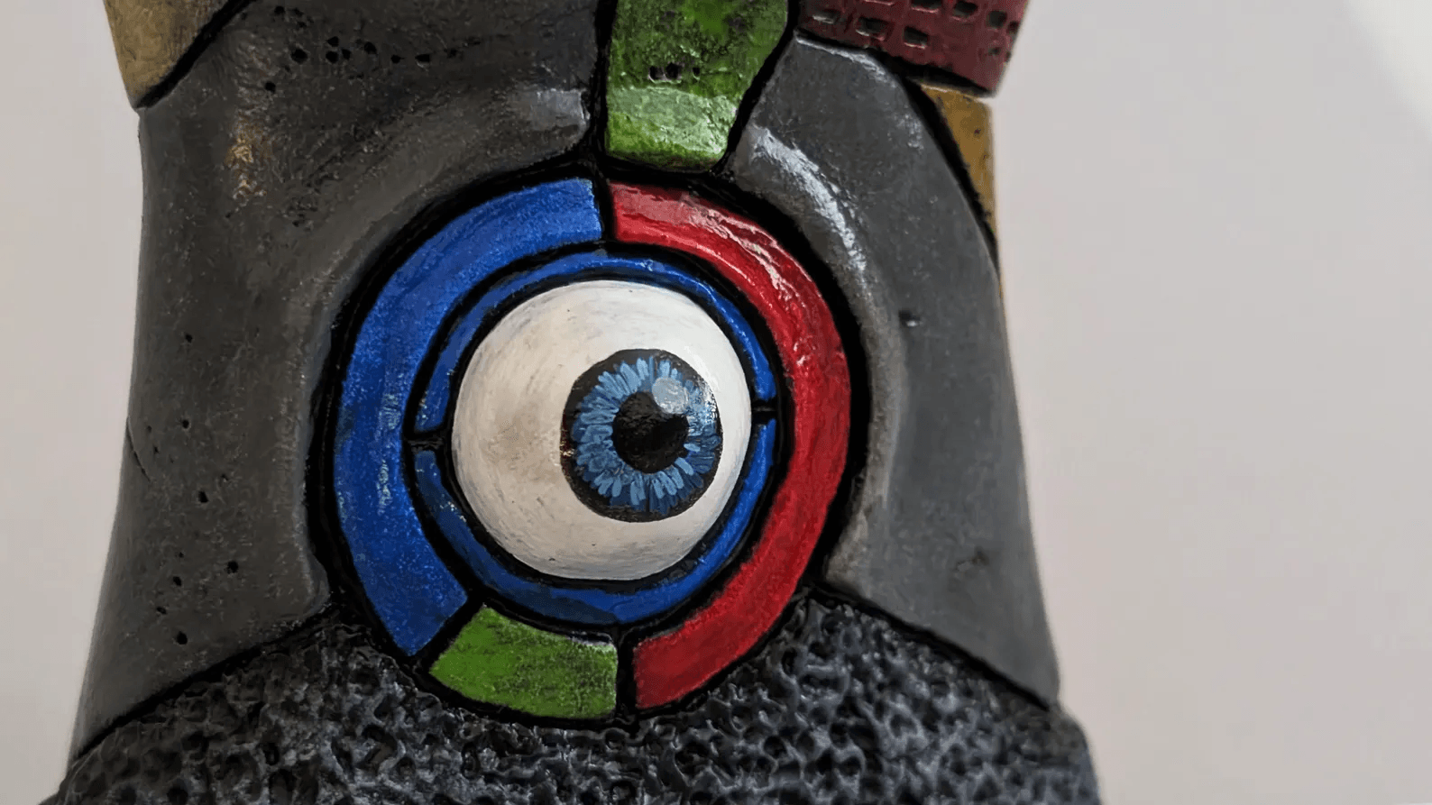 brutalist-hand-02-007