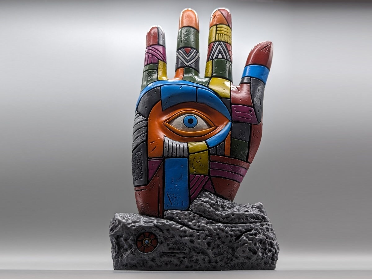 eye-of-the-hand-brutalist-vision-01-statue-sculpture-06