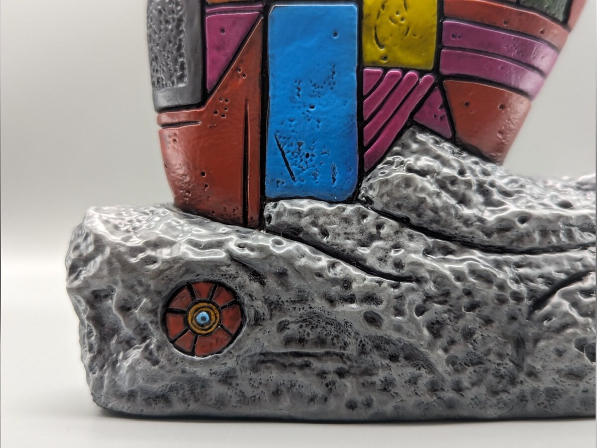 eye-of-the-hand-brutalist-vision-01-statue-sculpture-05