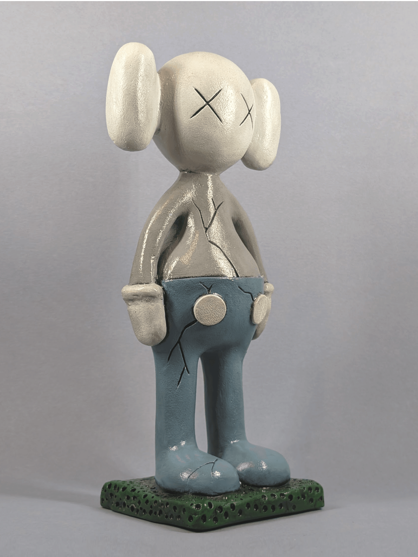 KAWS-003