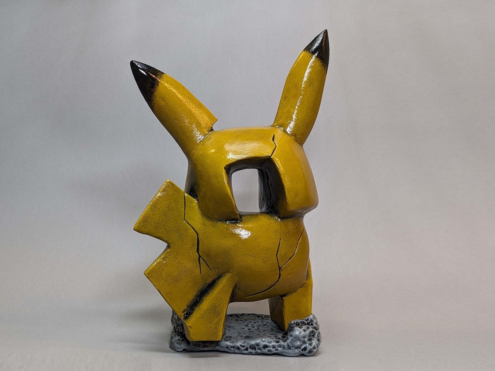 thunderbolt-buddy-statue-sculpture-3